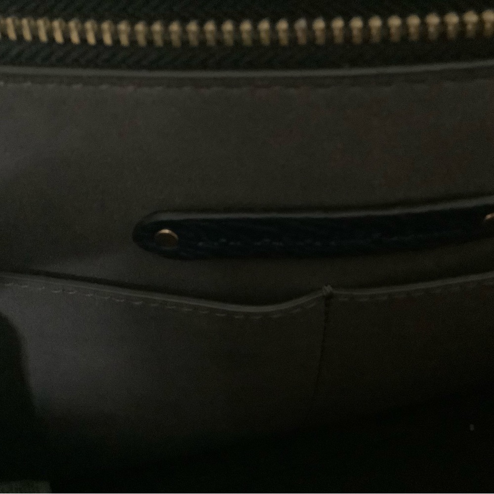 Leather Banana Republic Large Tote - Picture 2 of 6